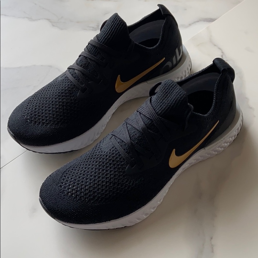 NWT Nike epic react flyknit - Picture 6 of 7